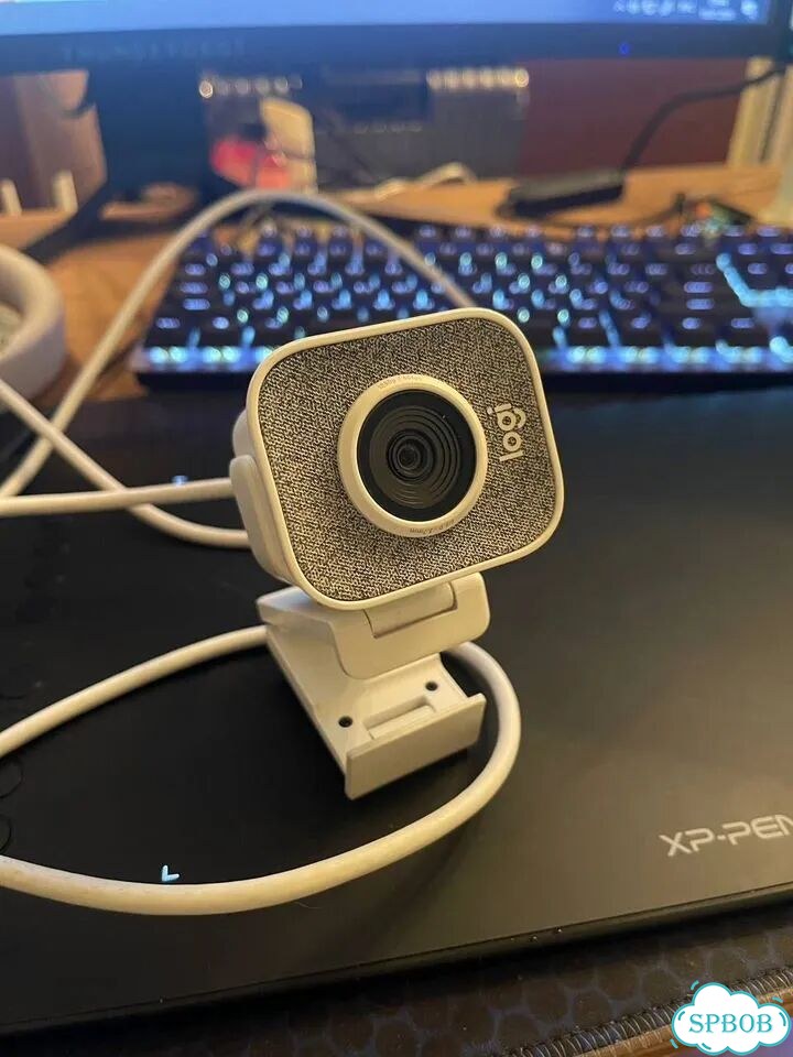 Веб-камера Logitech StreamCam Full HD фото 1