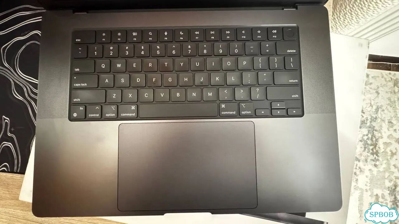 MacBook Pro 16 M3 Pro 12/18, 18/512 гб фото 3