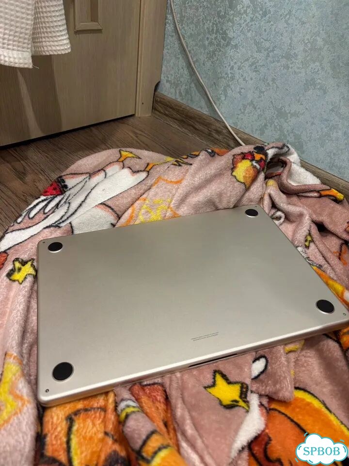 Macbook air 15 m4 512 gb фото 3