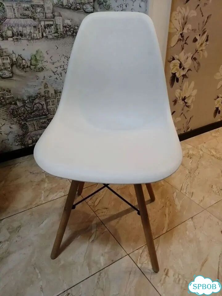 2 белых стула фото 2