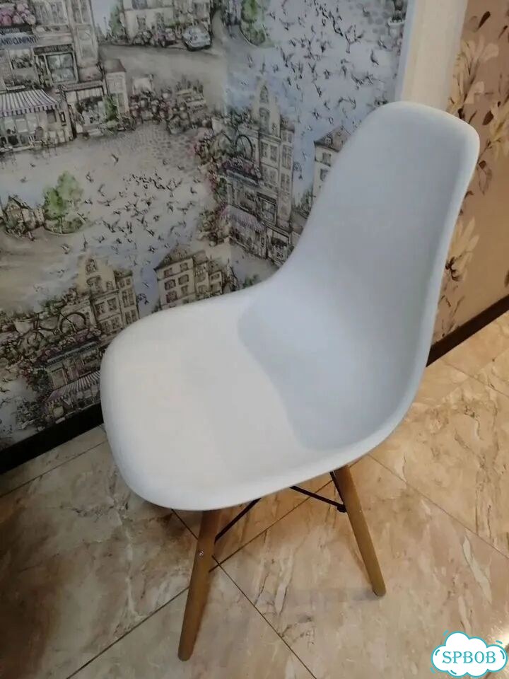 2 белых стула фото 3