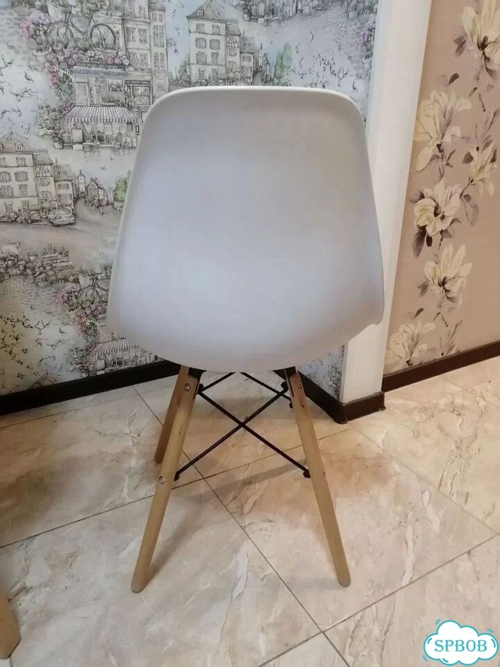 2 белых стула фото 4
