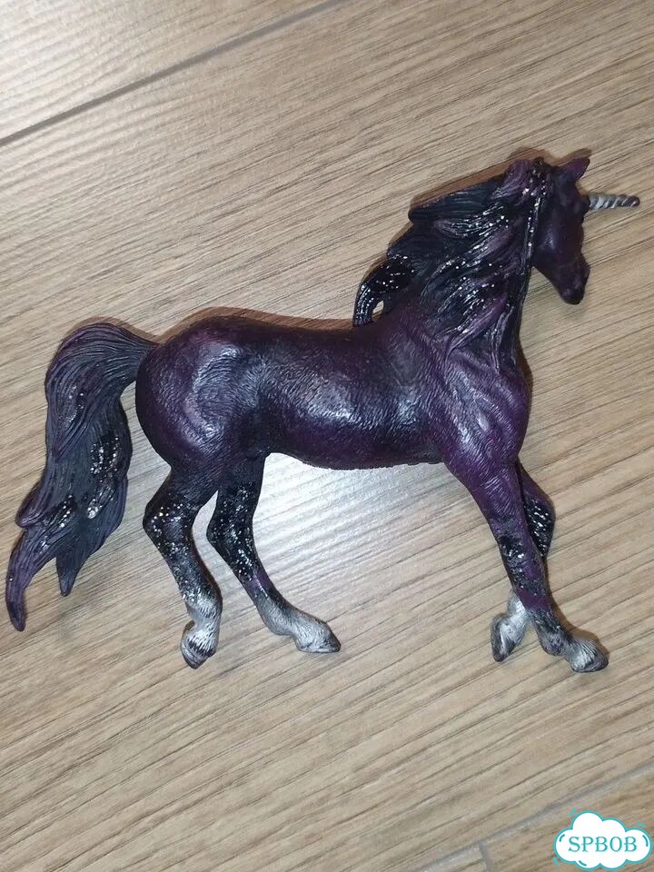 Лошадь единорог Schleich фото 2