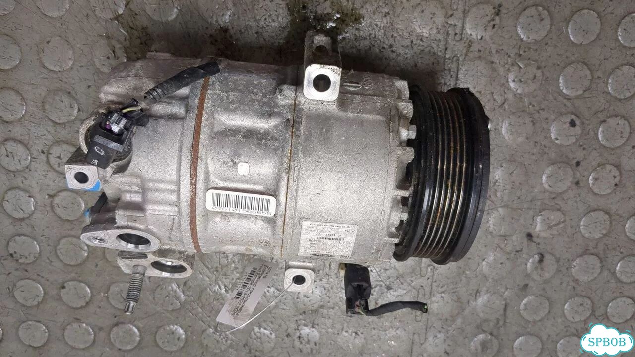 Компрессор кондиционера Ford Escape фото 1