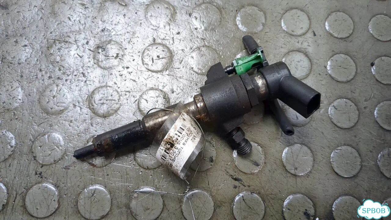 Форсунка топливная Ford Focus 3 фото 1