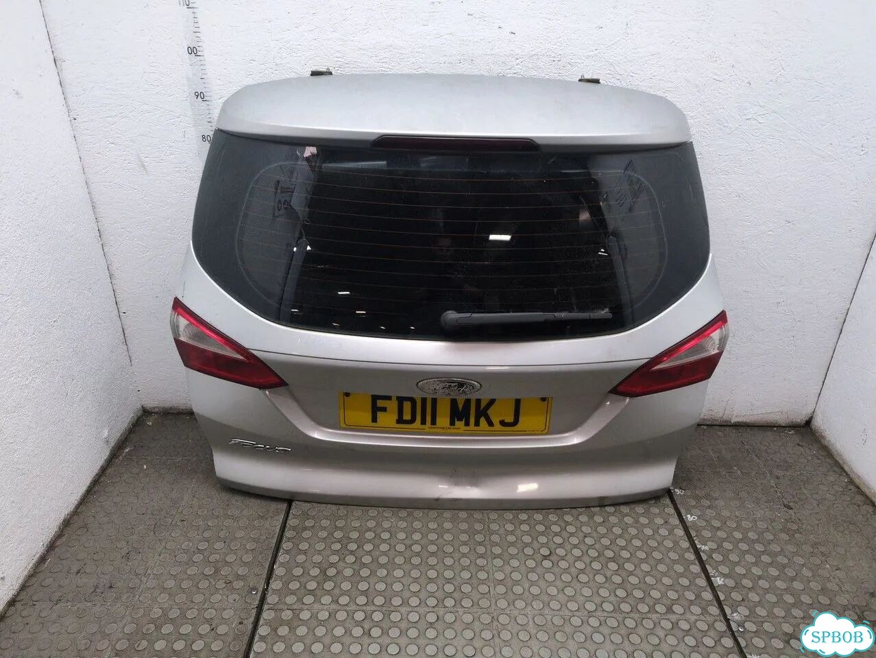 Крышка багажника Ford Focus 3 фото 1