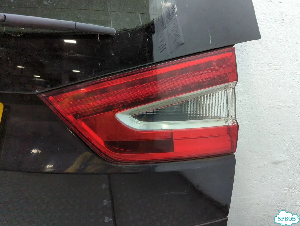 Крышка багажника Ford Galaxy фото 7