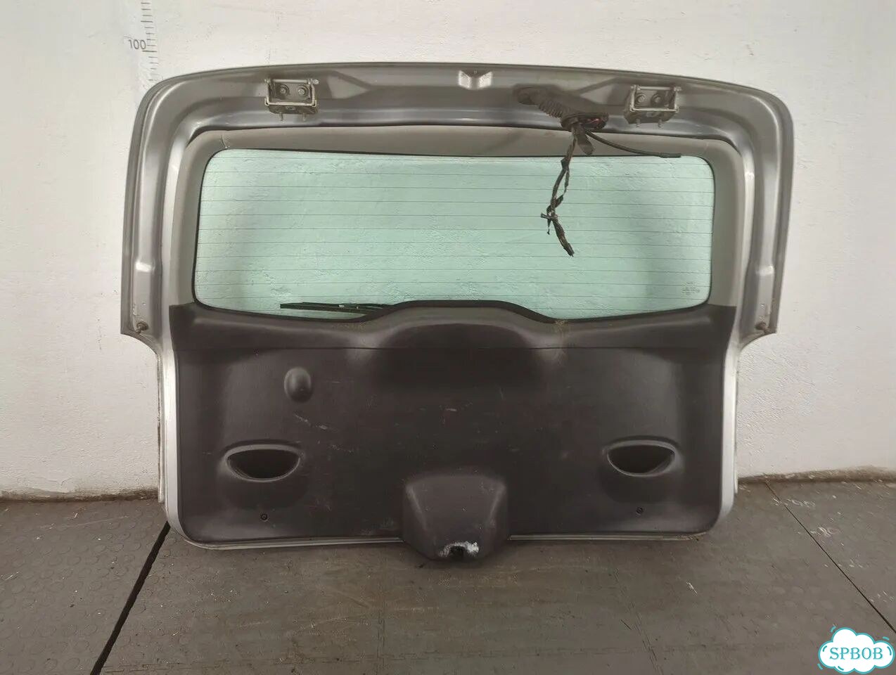 Крышка багажника Ford Focus 1 фото 8