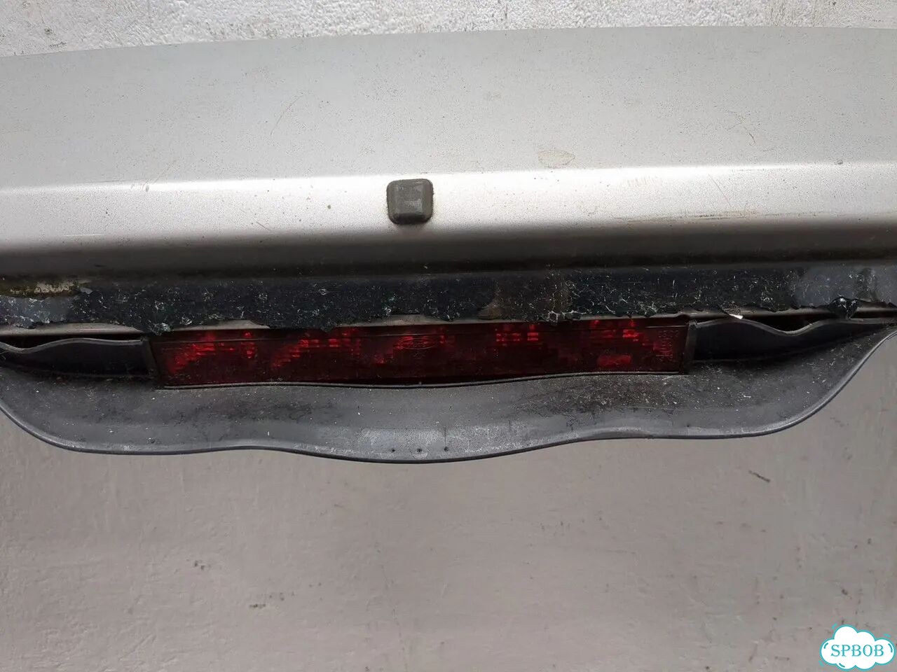 Крышка багажника Ford Focus 2 фото 2