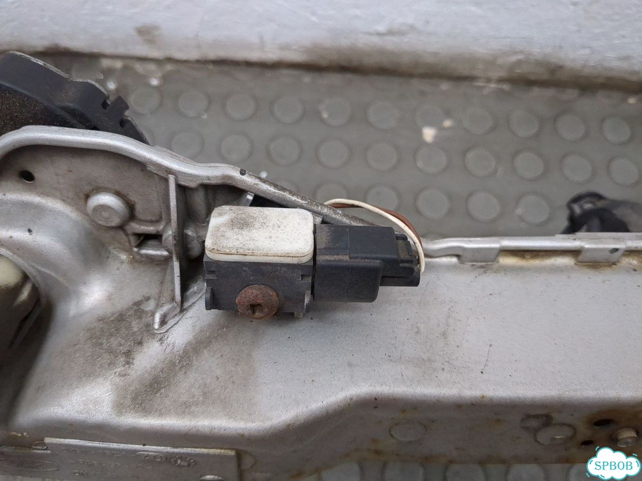 Рамка передняя Ford C-Max фото 4