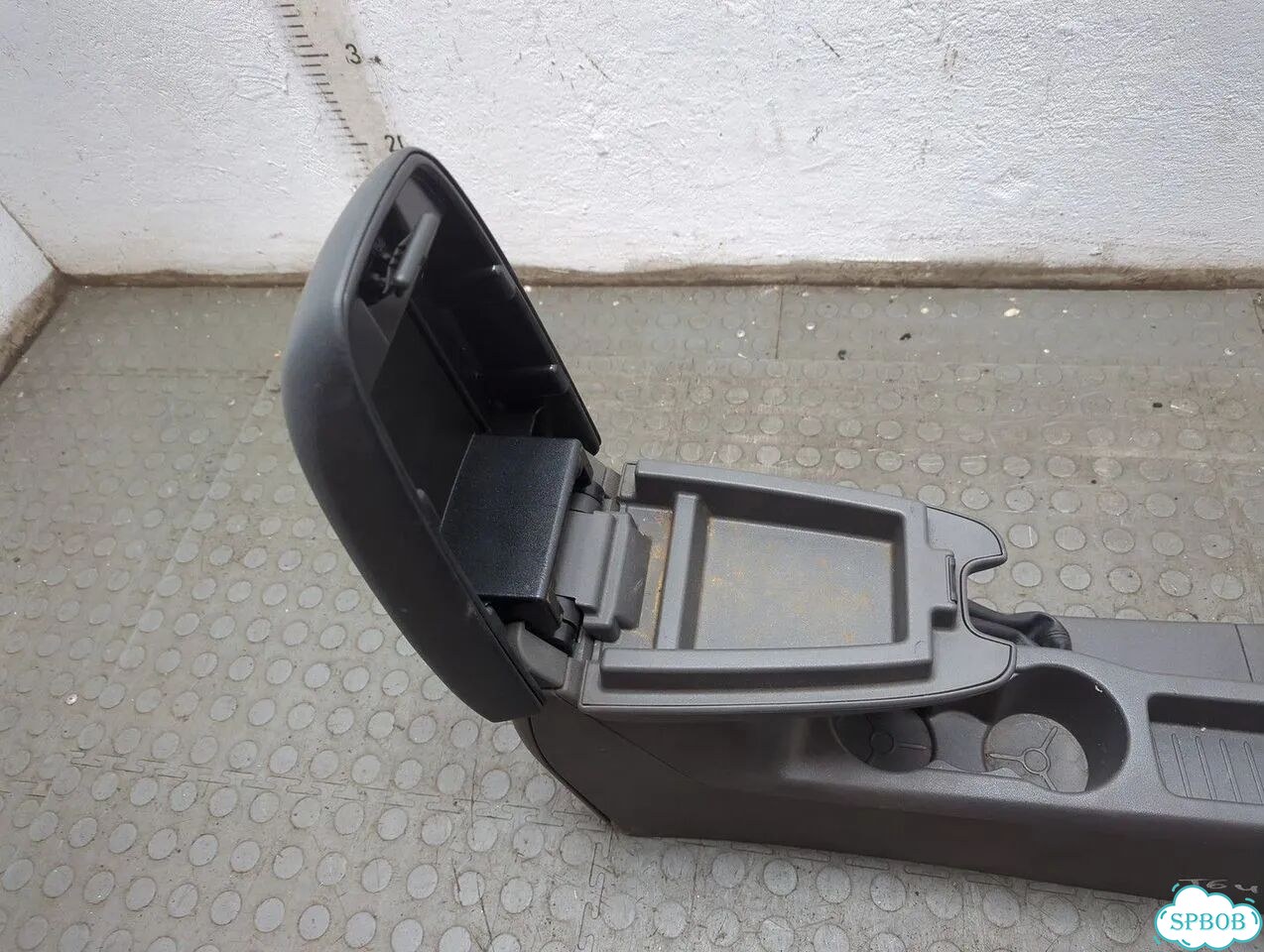 Консоль салона Ford Focus 2 фото 8