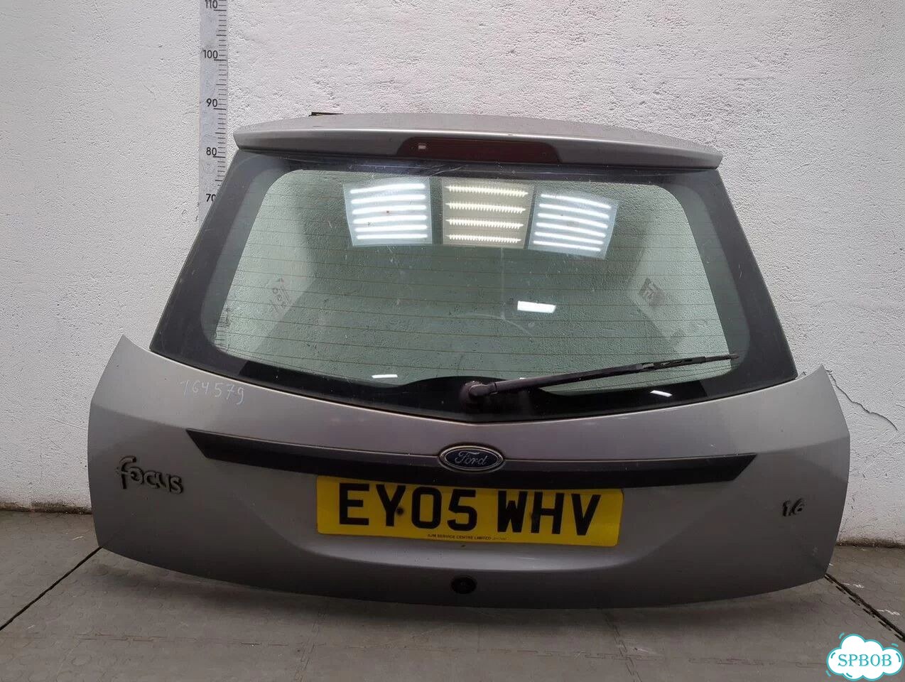 Крышка багажника Ford Focus 1 фото 1