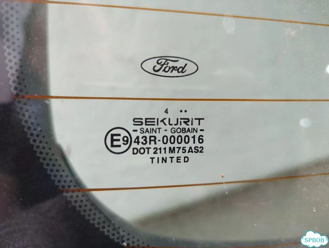 Крышка багажника Ford Focus 1 фото 6