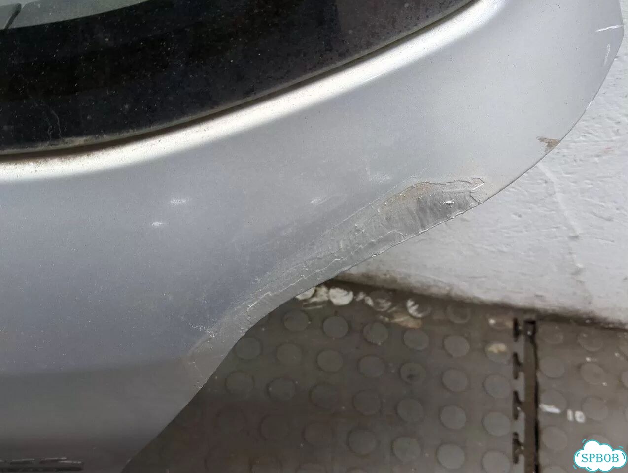 Крышка багажника Mitsubishi Outlander фото 5