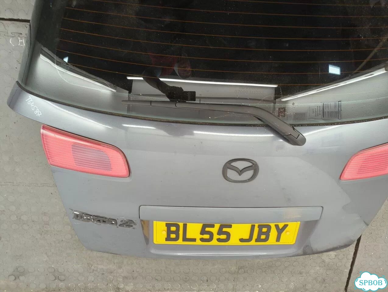 Крышка багажника Mazda 2 фото 11