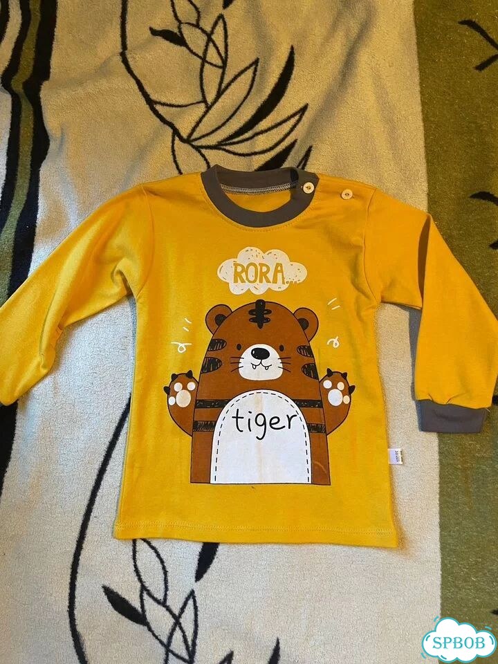 Детские вещи костюм 92 см новый фото 3
