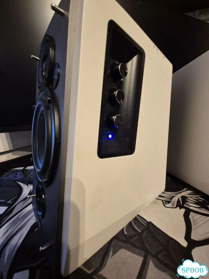 Колонки edifier r1700bt фото 5