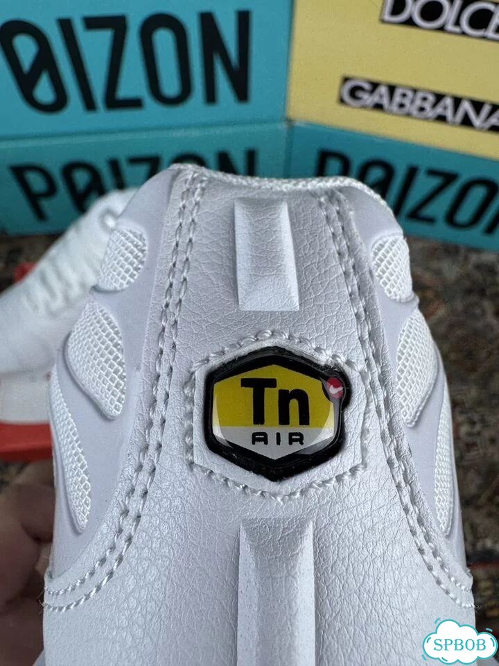 Nike Air Max TN Plus White Оригинал фото 10