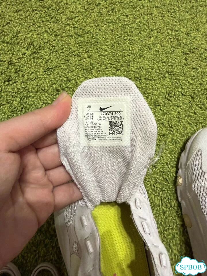 Nike air max 270 react фото 8