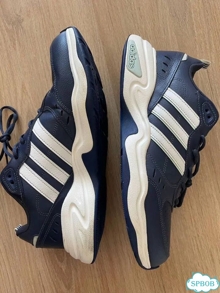 Кроссовки adidas strutter оригинал фото 1