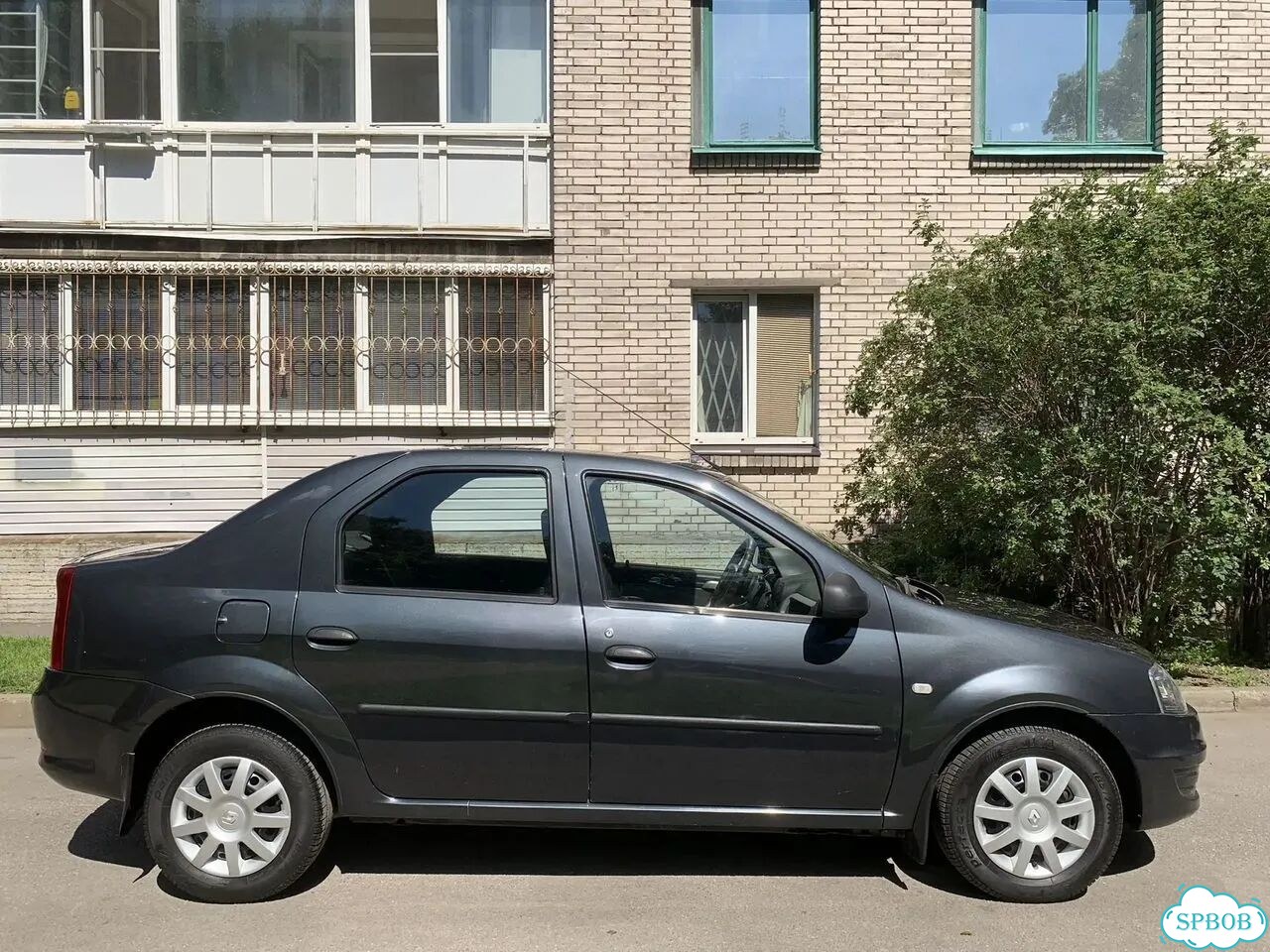 Renault Logan 1.6 MT, 2010, 122 025 км фото 8