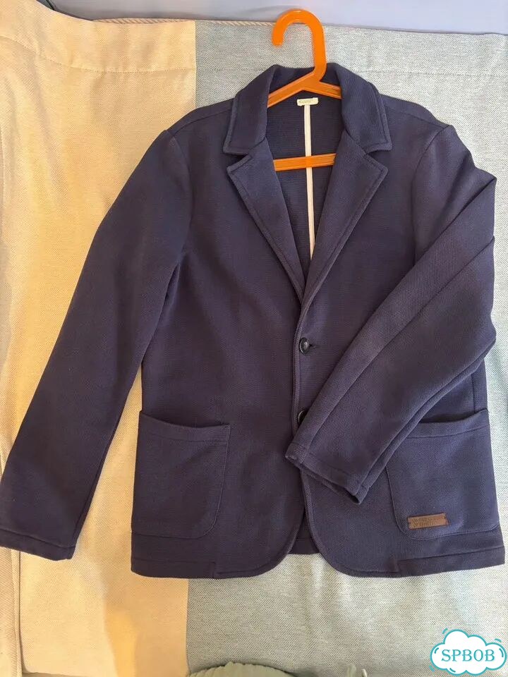 Школьный костю для мальчика Benetton с рубашкой фото 1