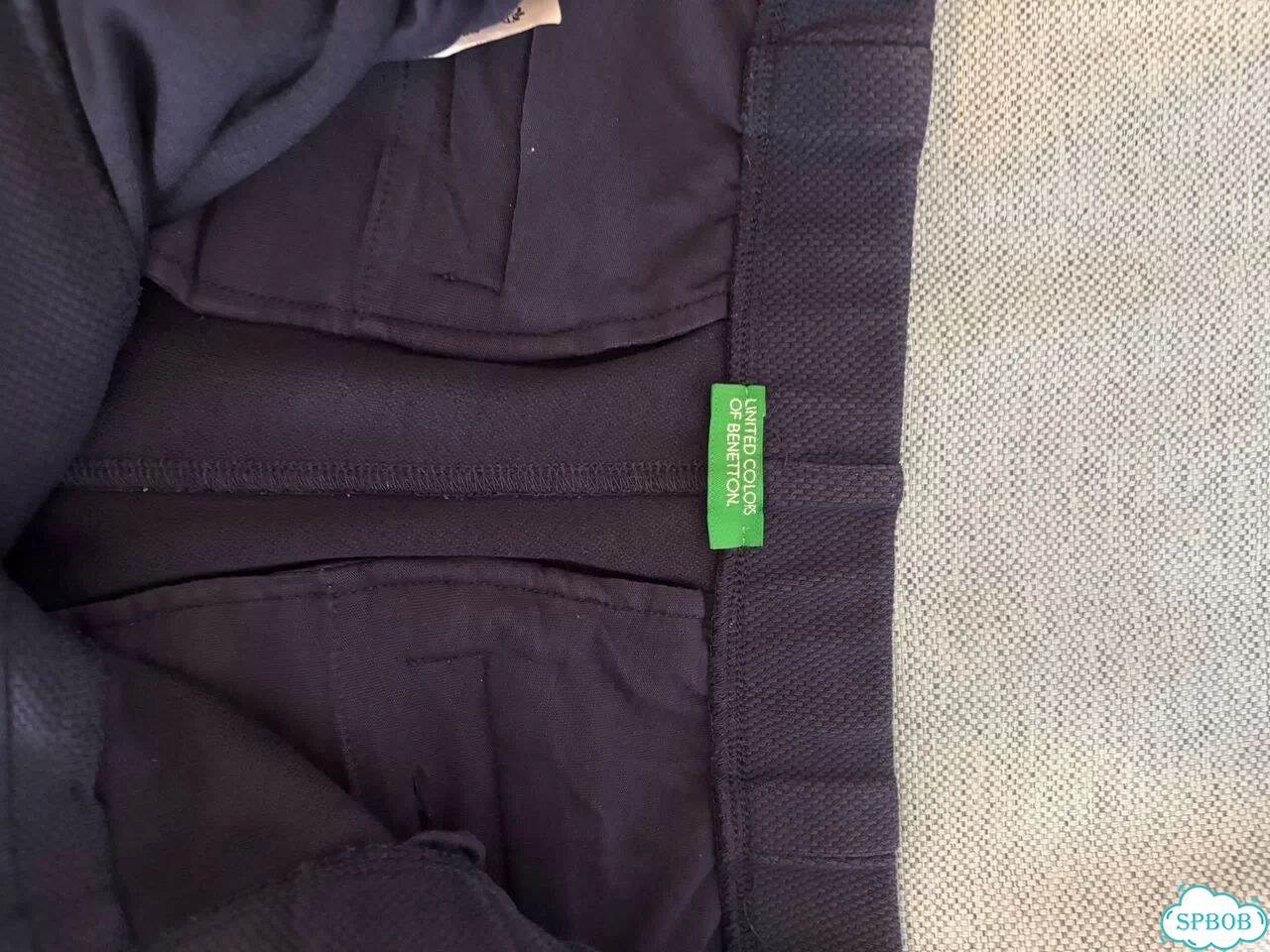 Школьный костю для мальчика Benetton с рубашкой фото 5