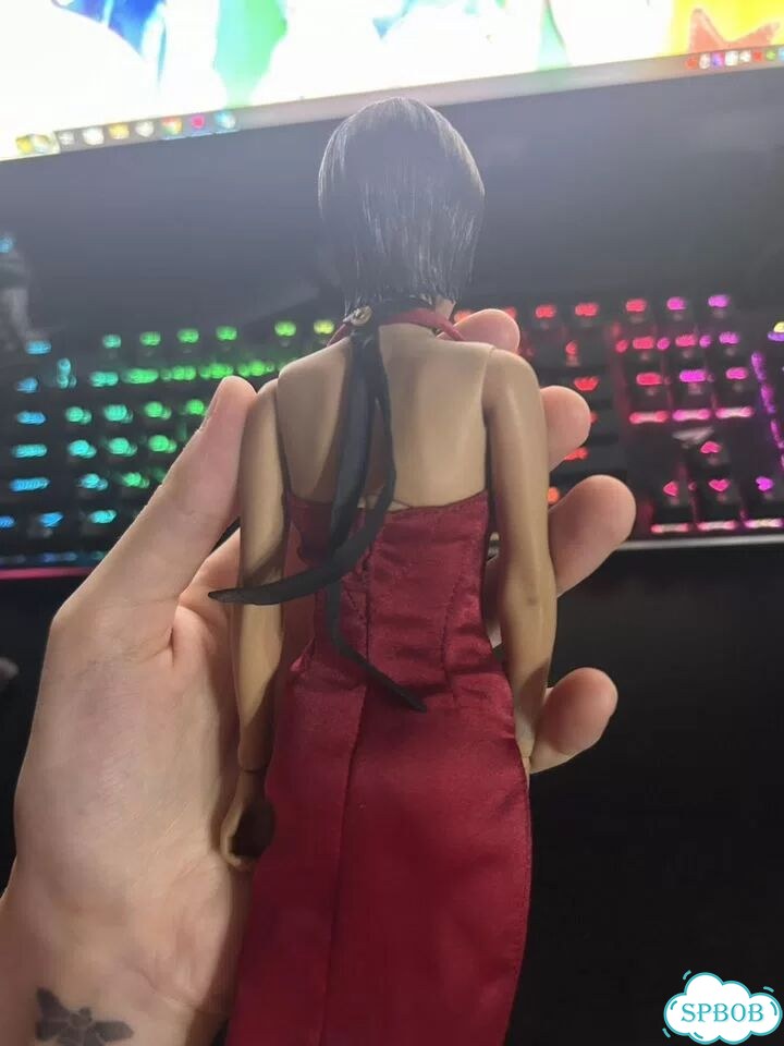Hot Toys Ada Wong Resident Evil 4 фото 10