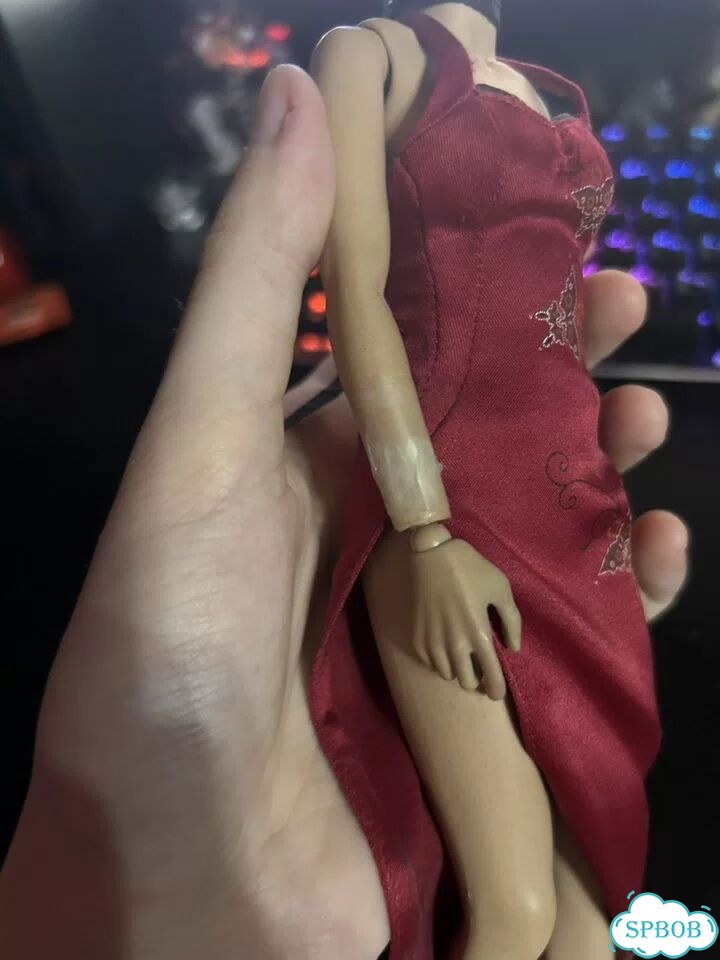 Hot Toys Ada Wong Resident Evil 4 фото 8