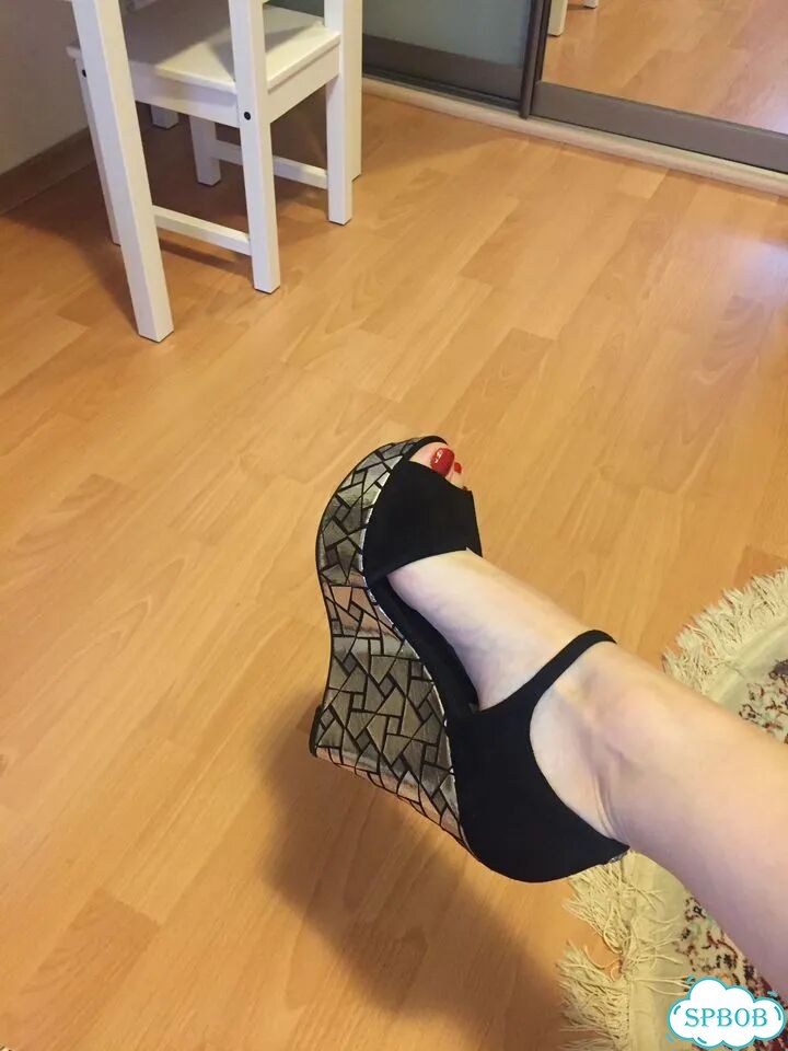 Босоножки Guess 38 оригинал фото 6