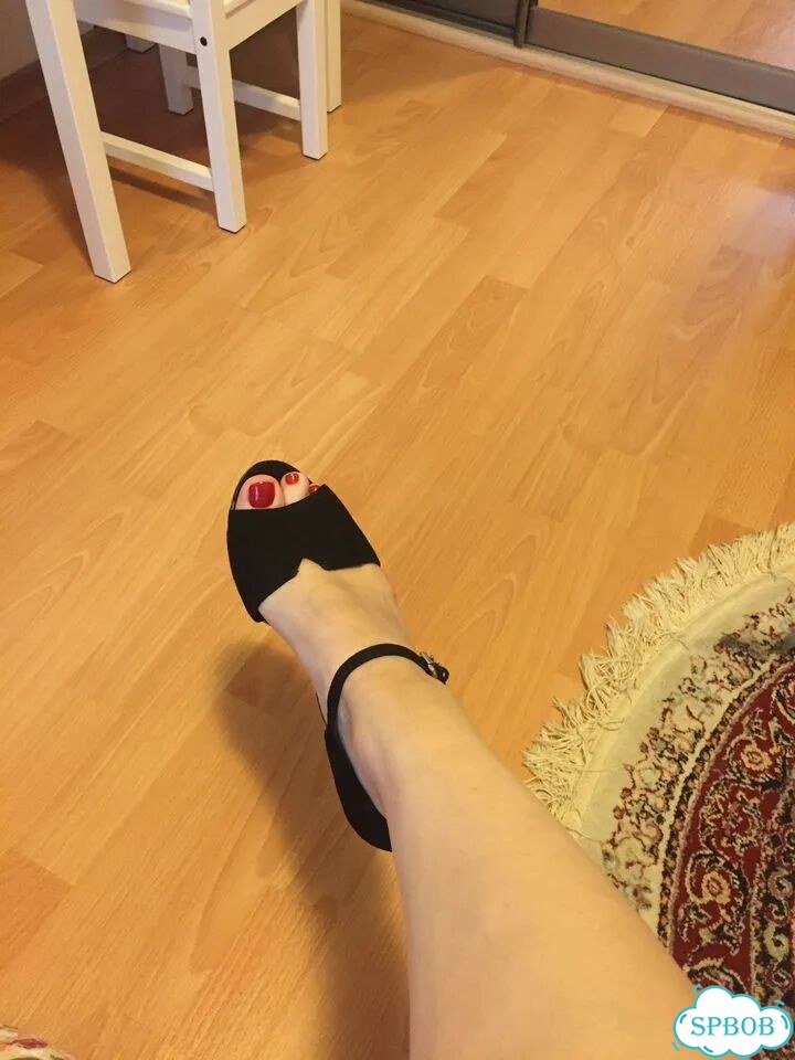 Босоножки Guess 38 оригинал фото 7