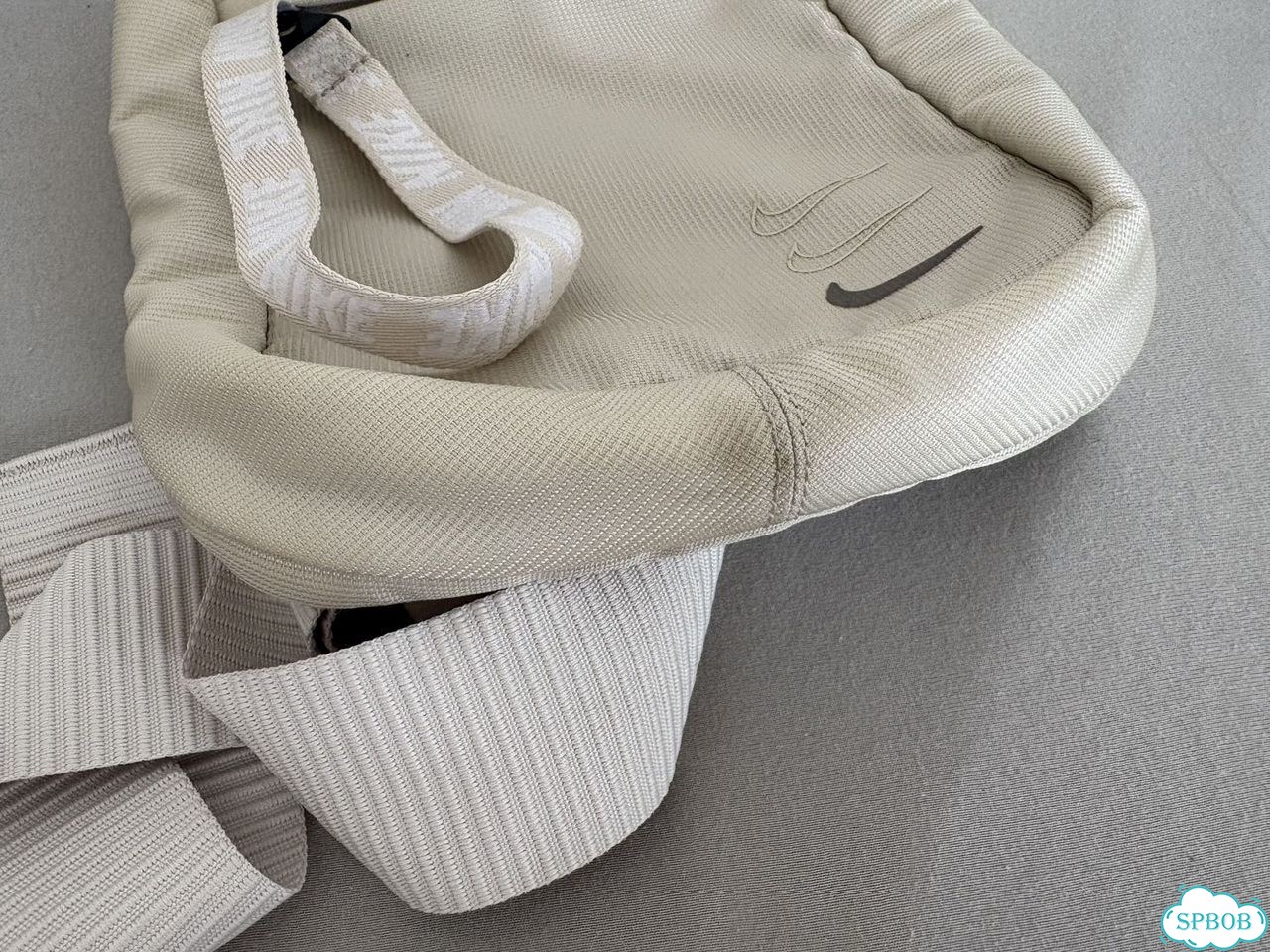 Сумка через плечо Nike фото 1