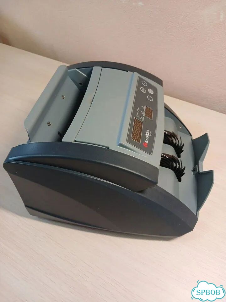 Счетчик банкнот денег Cassida 5520 UV/MG фото 4
