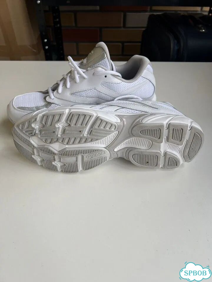 Кроссовки reebok road prime фото 3