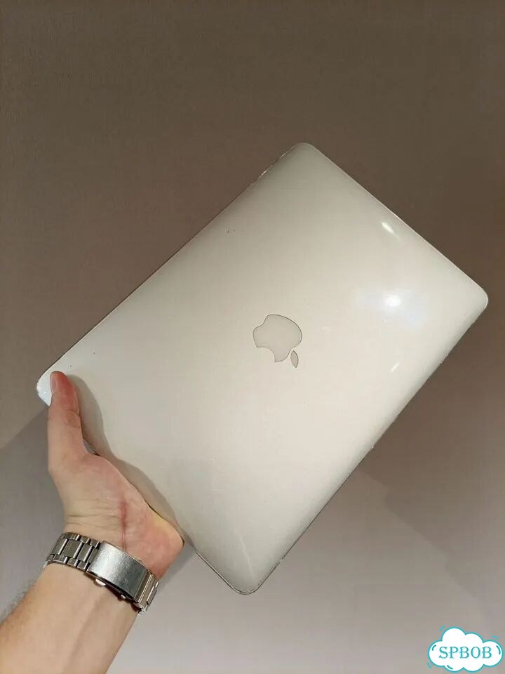 MacBook Air a1466 фото 1