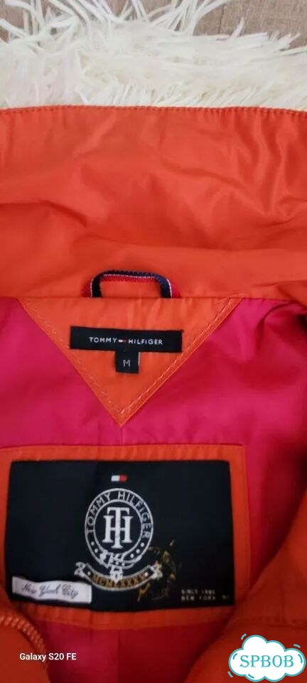 Ветровка женскаяTommy Hilfiger отл.сост.42-44 фото 2