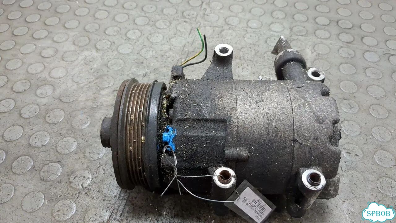 Компрессор кондиционера Ford Focus 2 фото 1
