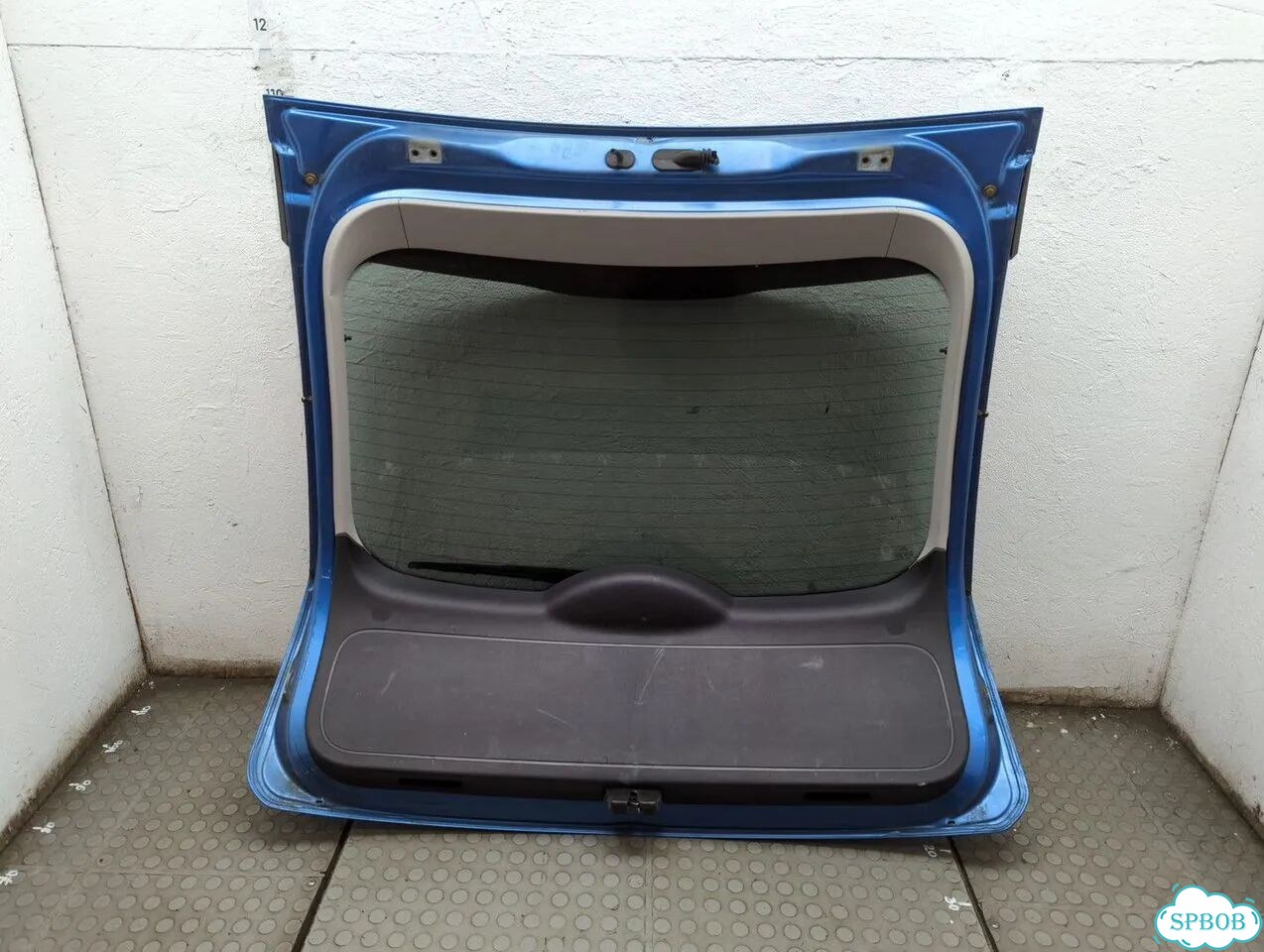 Крышка багажника Ford Focus 2 фото 10