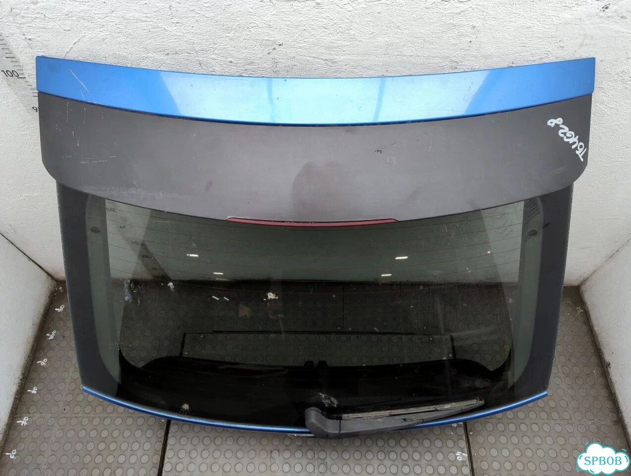 Крышка багажника Ford Focus 2 фото 7