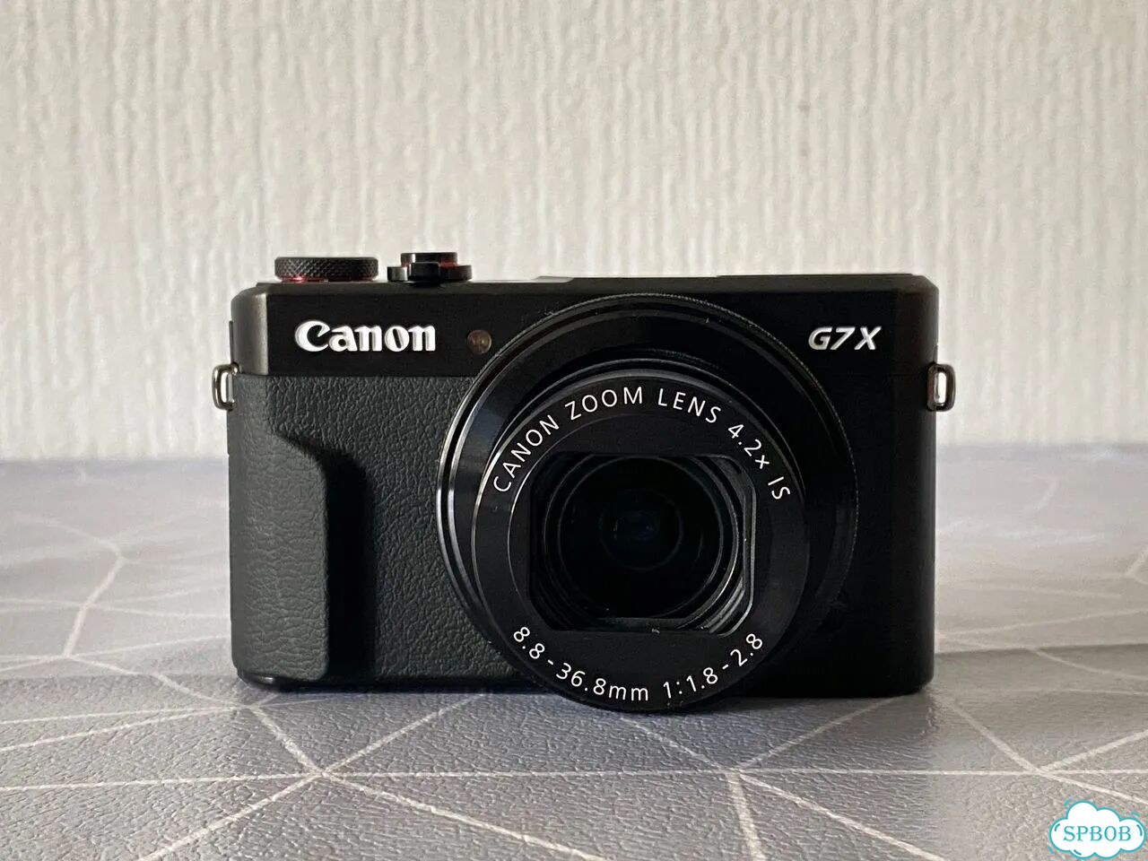 Canon G7x Mark II фото 2
