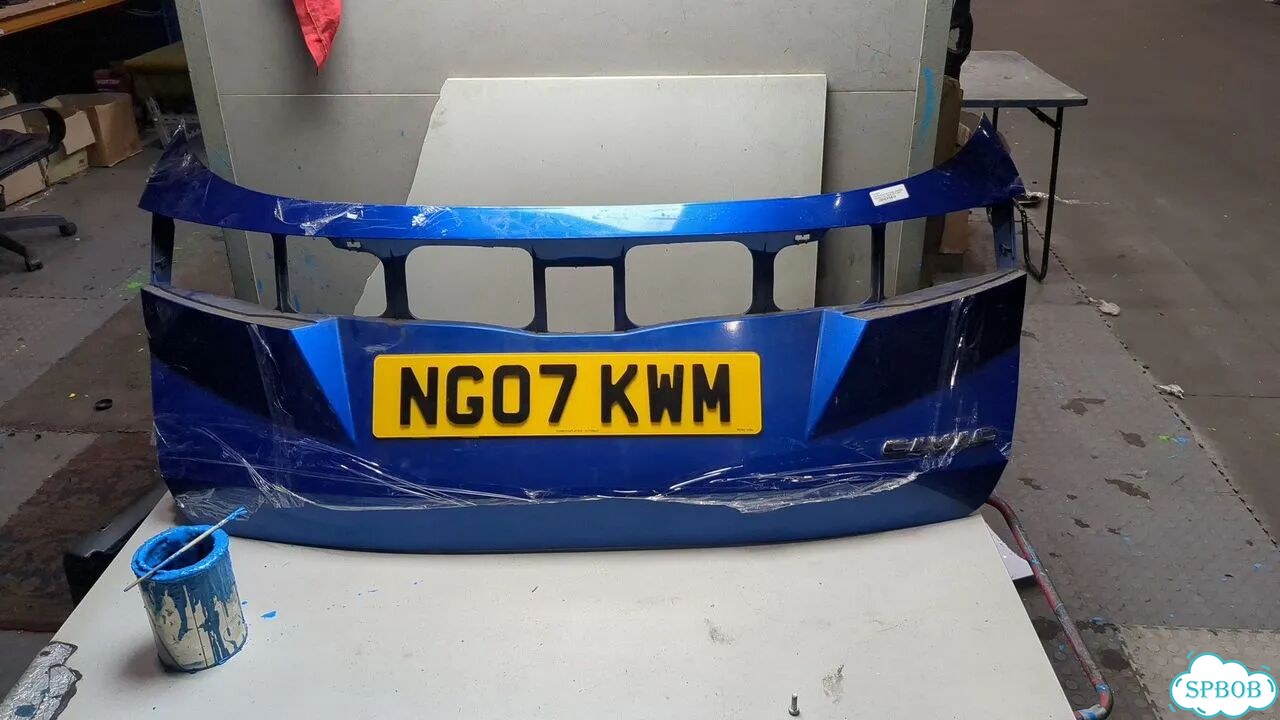 Накладка под номер задняя Honda Civic фото 1