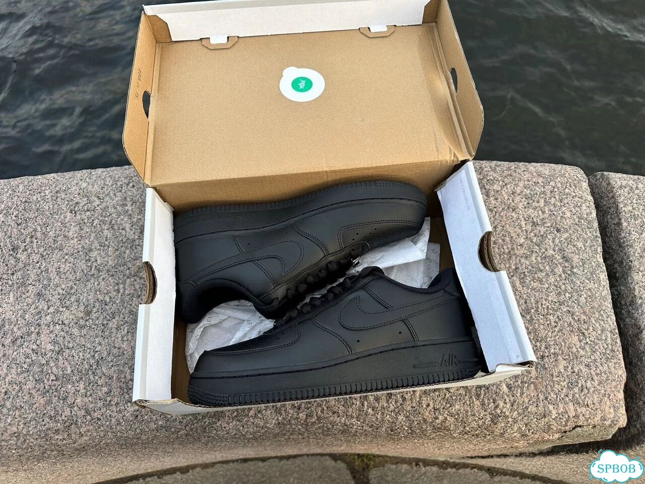 Nike Air Force 1 Black Оригинал фото 7