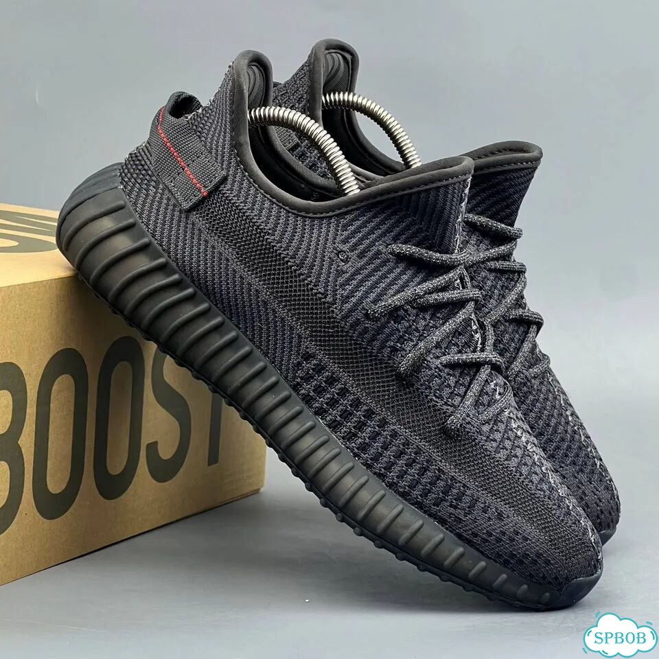 Adidas Yeezy Boost 350 V2 Black фото 4