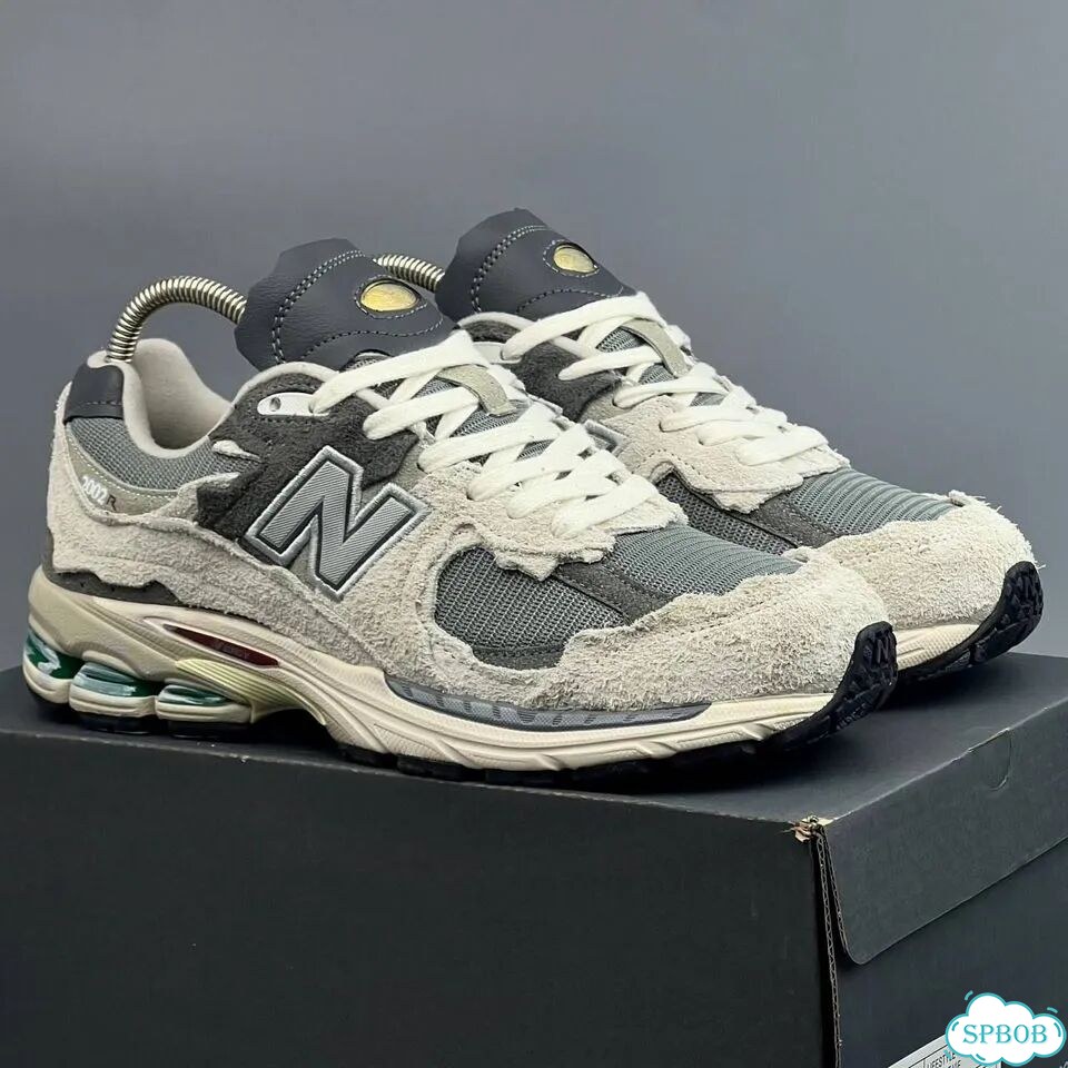 New Balance 2002R Grey Beige фото 3