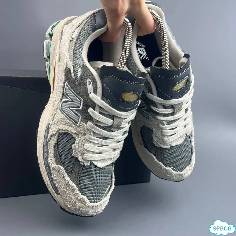New Balance 2002R Grey Beige фото 8