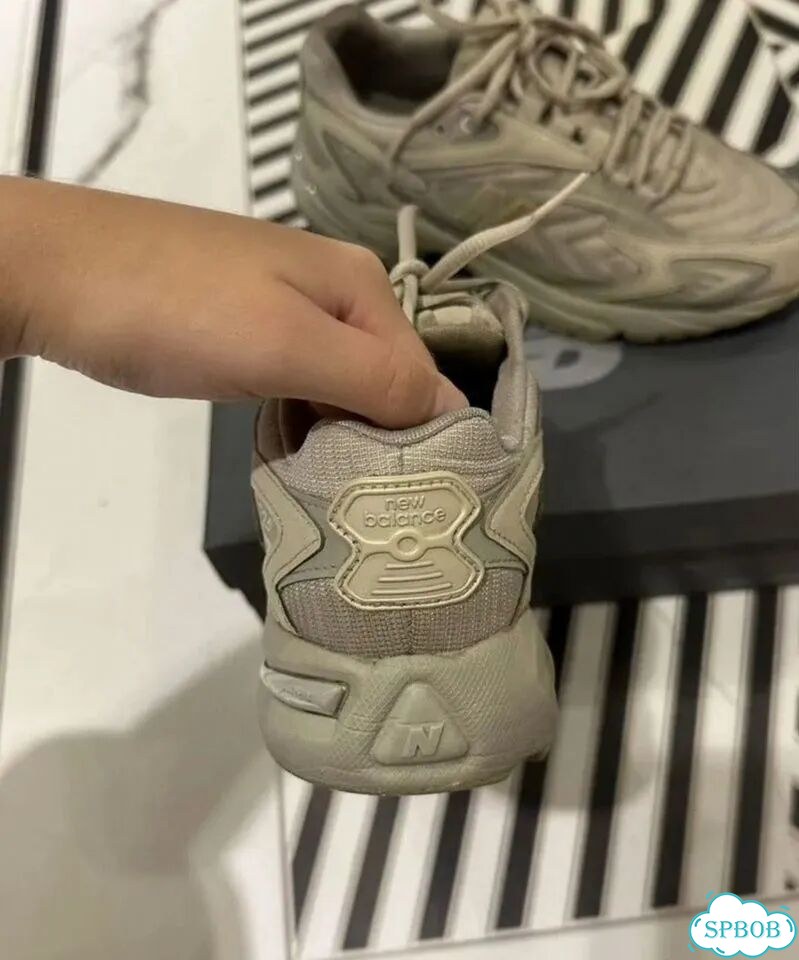 Кроссовки женские new balance 25.5см фото 2
