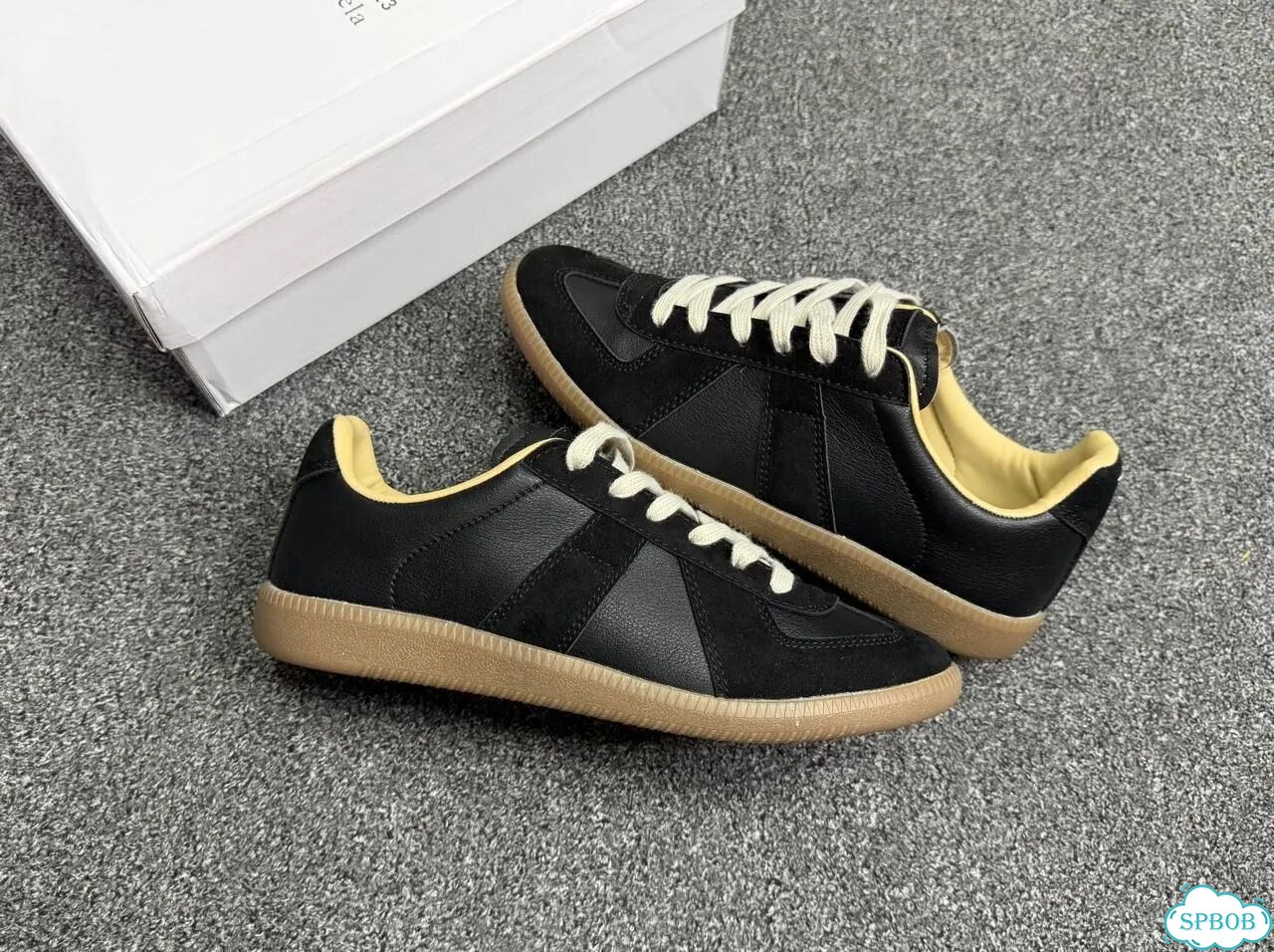 Кроссовки Maison Margiela replica черные фото 4