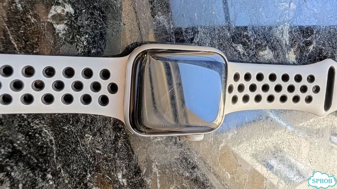 Apple Watch Nike Edition SE фото 2