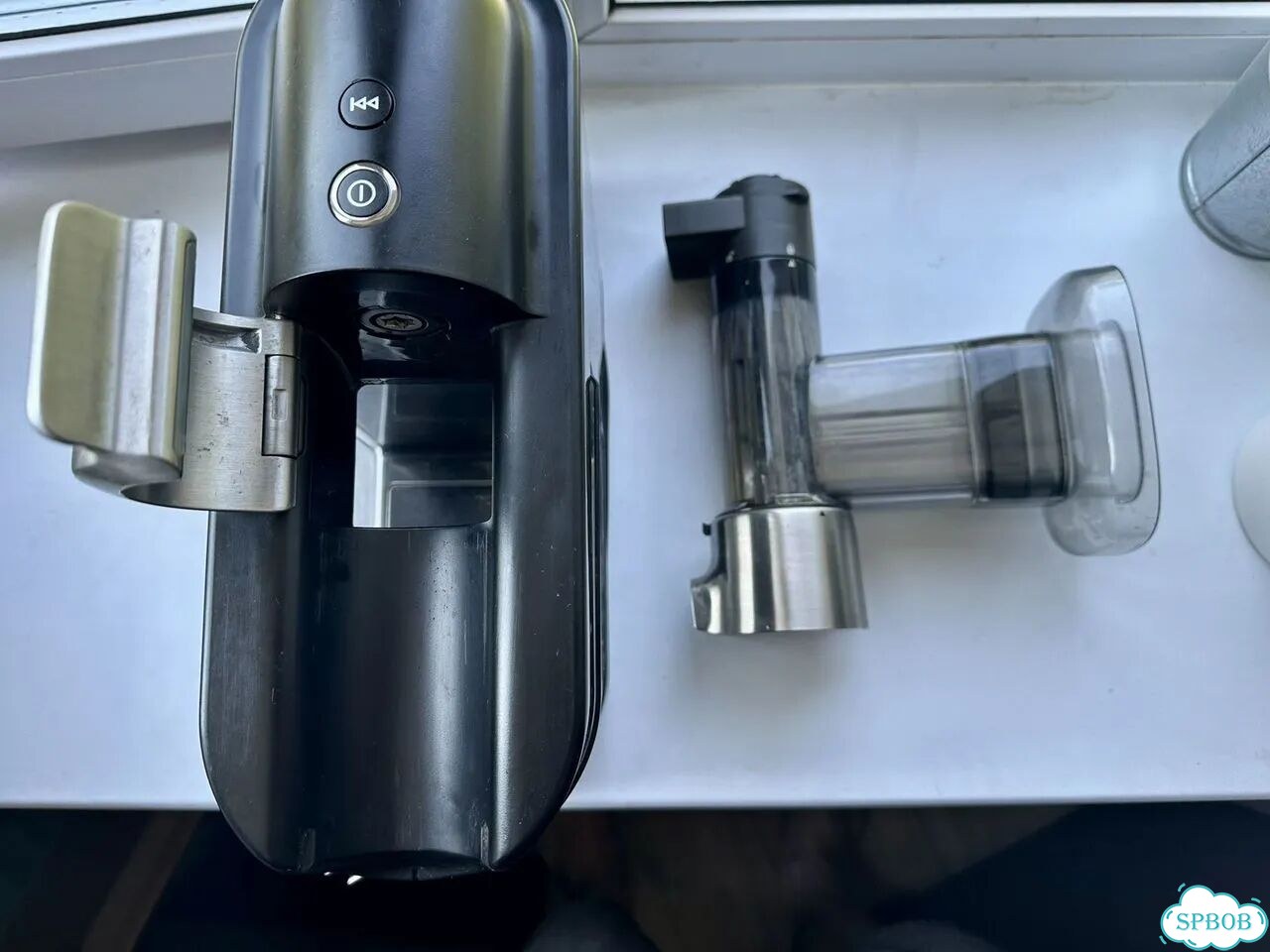 Соковыжималка шнековая philips HR1946 фото 3