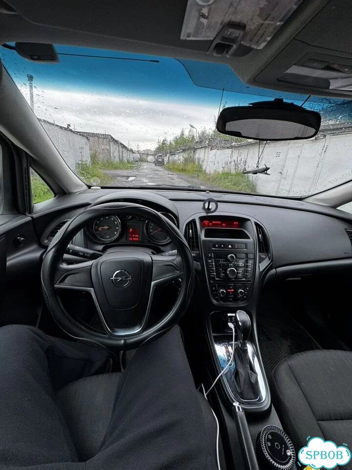 Opel Astra 1.6 AT, 2011, 221 830 км фото 15